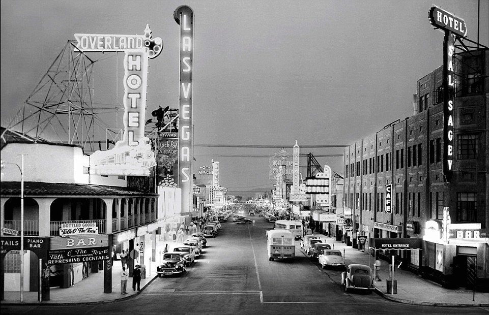 When did the Las Vegas Strip became popular