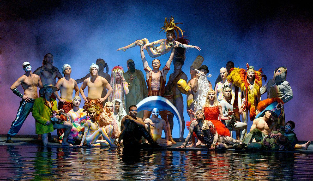 Cirque du Soleil O Best show Las Vegas