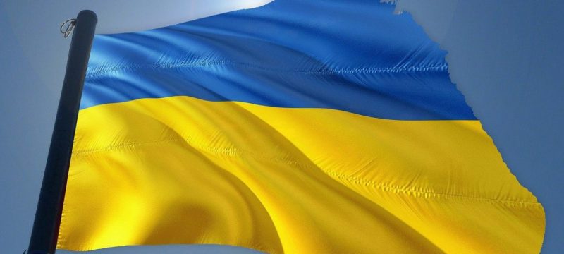 How to send money to Ukraine with Airbnb